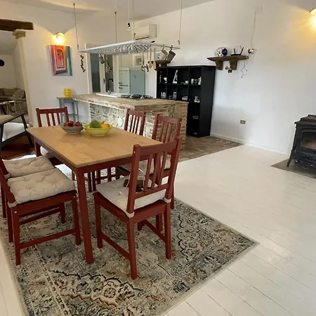 Casa Collina - Isola *